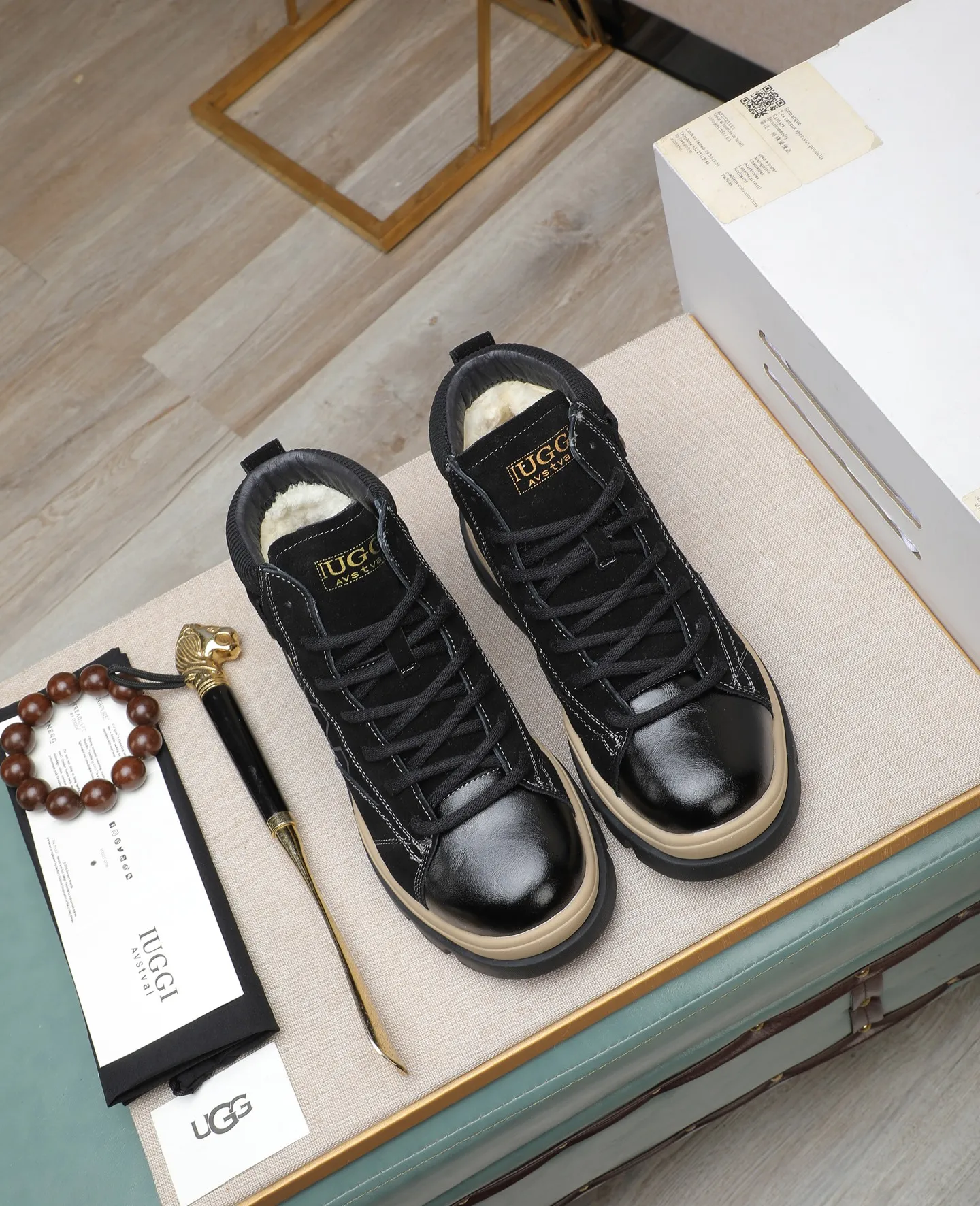 Men's shoes 💰640 IUGGI new retro presbyopia men's shoes, casual and versatile, full of high-end sense, fashionable, luxury and personalized style, joint style, retro presbyopia factor, full of handsome style, first layer suede cowhide, lining wool, rubber outsole, light and non-slip size: 39-44